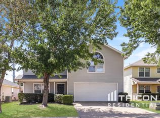 1575 Wildflower Dr, Waxahachie, TX 75165