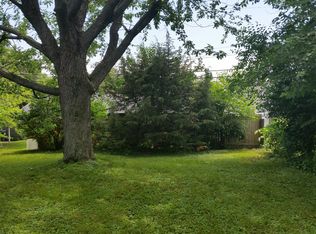 2154 Farnam St, La Crosse, WI 54601