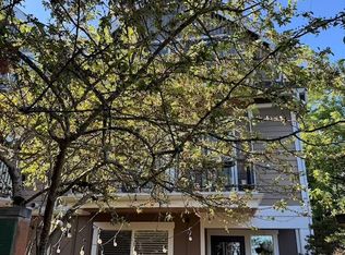 1314 N 88th St, Seattle, WA 98103