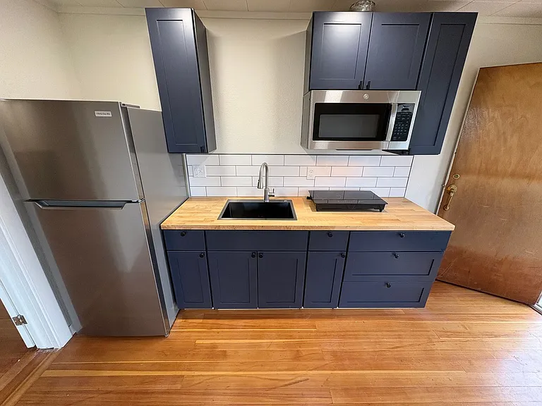 1133 N Almon St — Photo 5