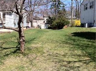 78 Amelia Ave, Livingston, NJ 07039