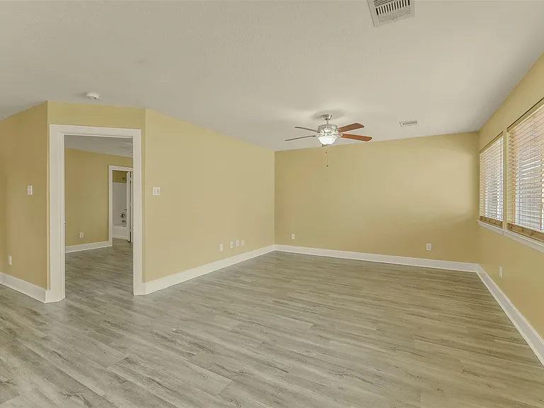 19403 Wann Park Dr — Photo 17