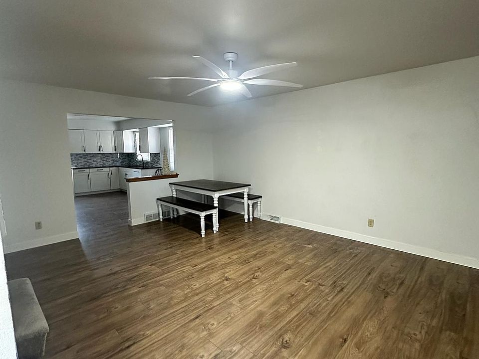 1st image of 1834 Cardinal Dr