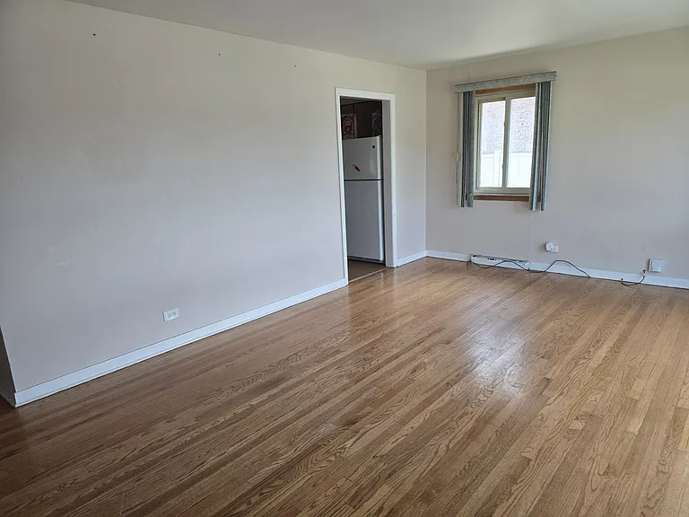425 N West Ave — Photo 8