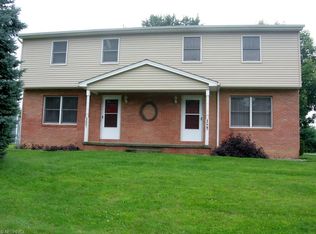 5001 5005 Winthrop Dr #DUPLEX, Yo, OH 44515