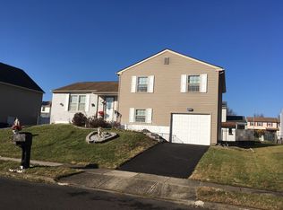 3614 Clear Springs Dr, Bensalem, PA 19020