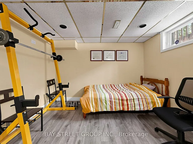 65 Bessarion Rd — Photo 38