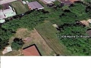 436 Alpine Dr, Round Lake, IL 60073