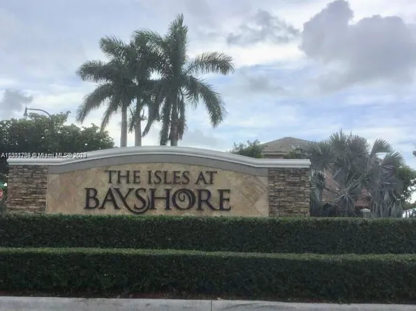 22241 SW 88th Path, Cutler Bay, FL 33190