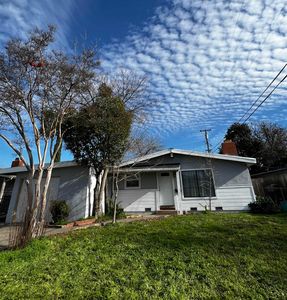 5813 Garibaldi St, Sacramento, CA, 95824
