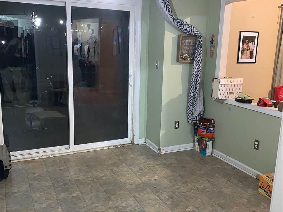2nd image of 2808 Brittany Dr