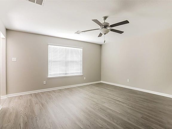 4th image of 27115 Leonardo Dr
