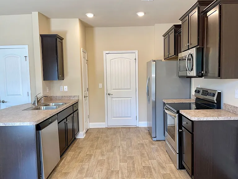2651 Lovejoy Crossing Ln — Photo 7