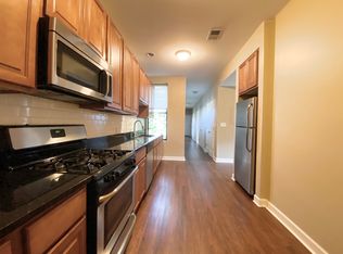 945 W Cullom Ave #920-2R, Chicago, IL 60613