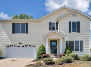 5218 Woosencraft Dr, Wentzville, MO 63385