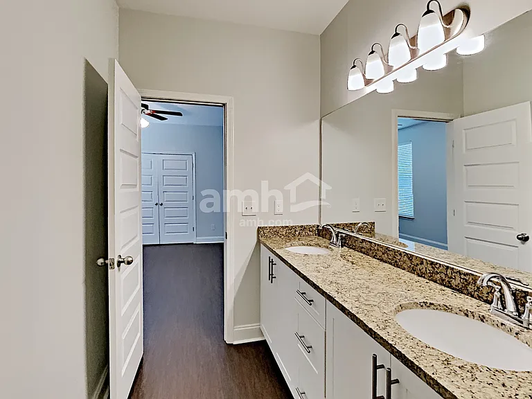 5234 Tupelo St — Photo 10