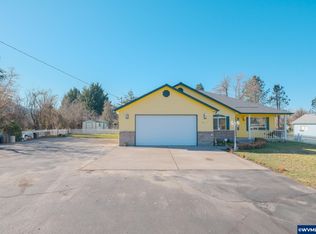 1186 43rd Ave, Sweet Home, OR 97386
