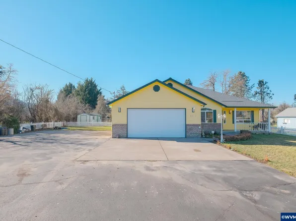 1186 43rd Ave, Sweet Home, OR 97386
