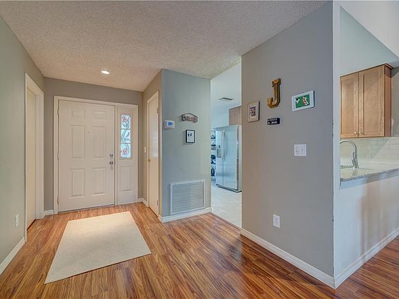 4th image of 5015 Cypress Trace Dr