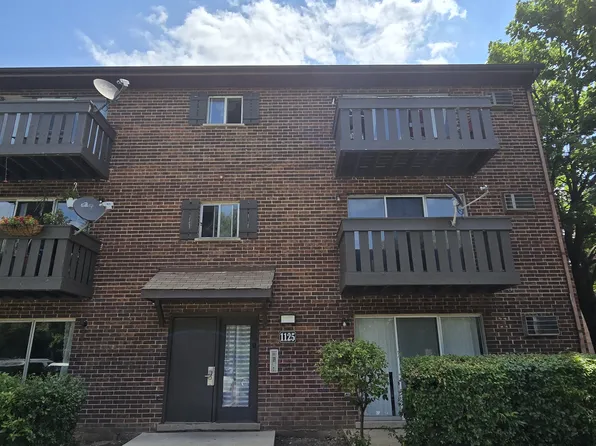 121 Oliver Ct Fl 3rd, Schaumburg, IL 60193