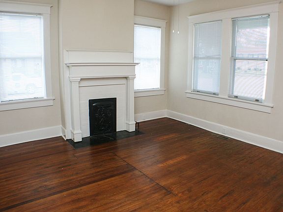 5th image of 202-204 3rd St