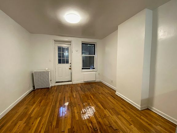 5th image of 339 E 9th St #G