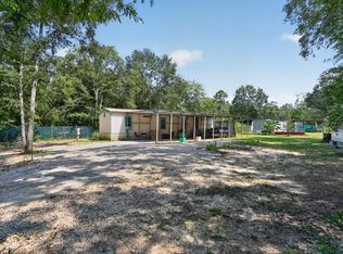 20 Juanita Ln, Shepherd, TX 77371