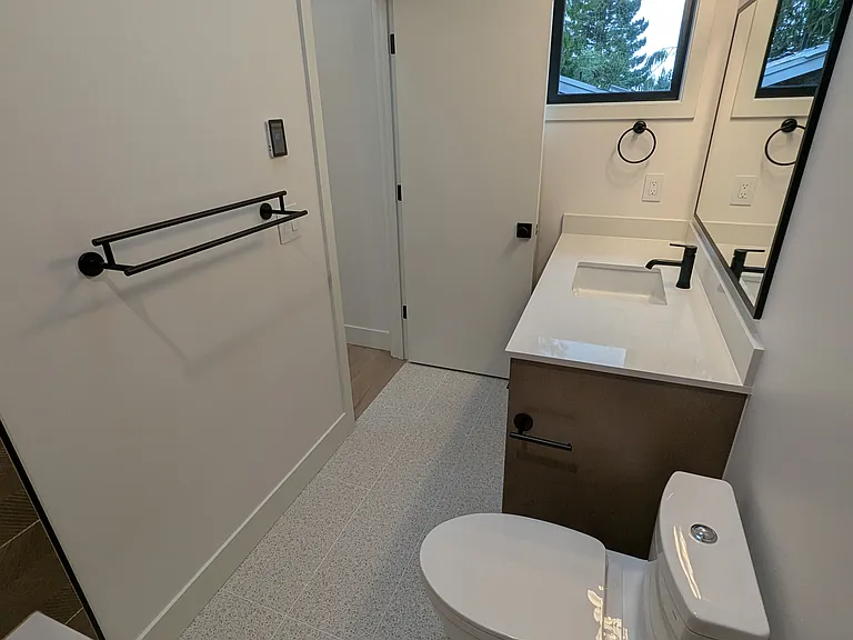 3951 W Barrett Ln — Photo 18