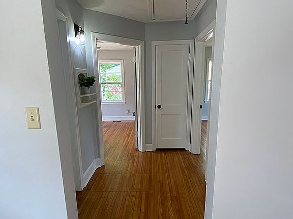 2nd image of 89 Tanforan Dr