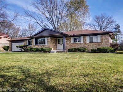 6417 Rustic Ridge Trl, Grand Blanc, MI, 48439