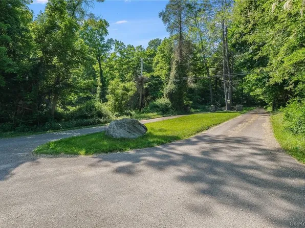 3 Route 100, Katonah, NY 10536