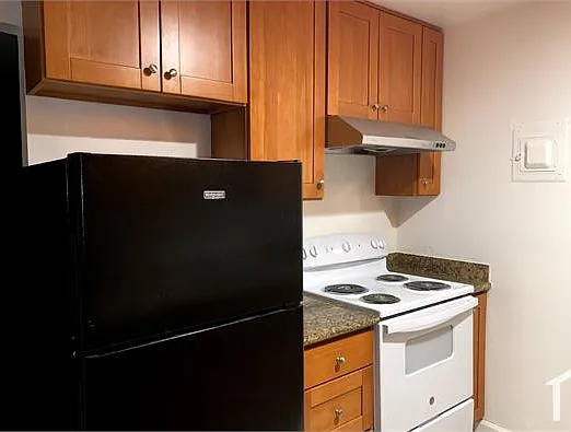 1152 Ayala Dr — Photo 11
