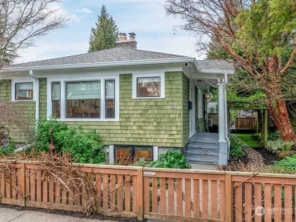 106 NE 46th Street, Seattle, WA 98105