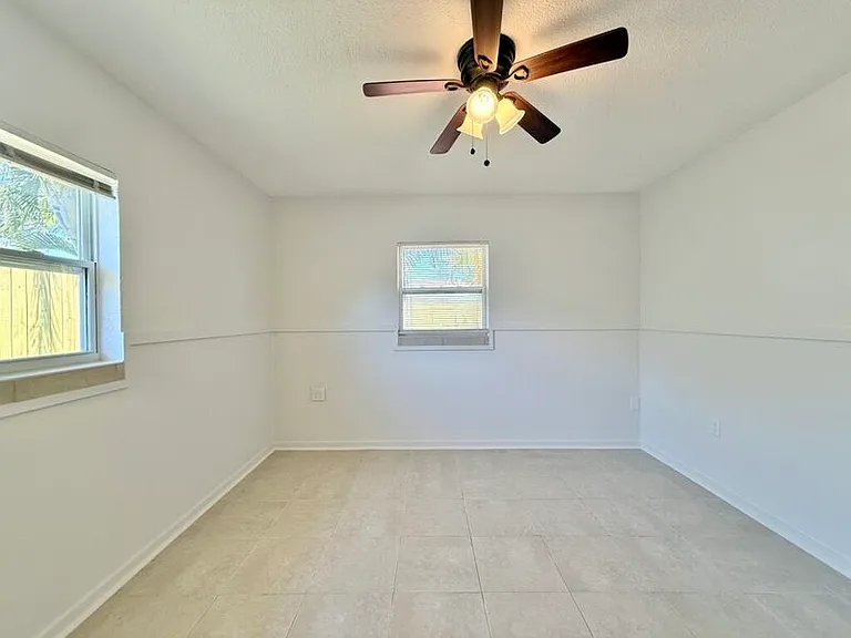 10108 Paradise Blvd — Photo 28