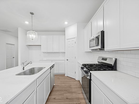 4th image of 10151 Redwood Peak Ln