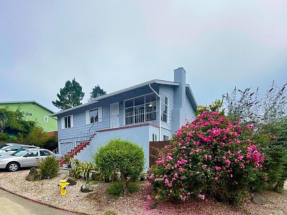 2nd image of 3991 Elston Drive