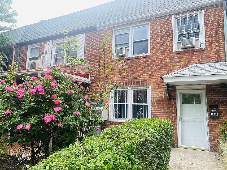 1st image of 6858 Selfridge St