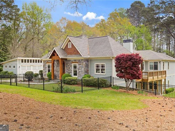 4831 Lakewood Dr, Acworth, GA 30101