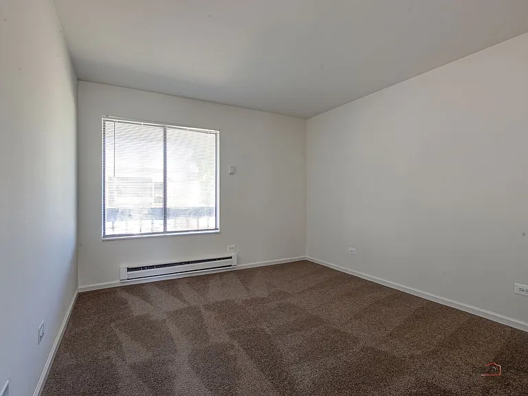 Hawthorne Glen Apartments — Photo 11
