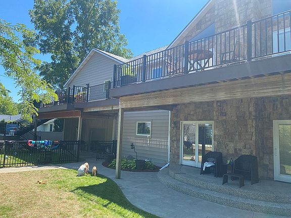 5th image of 233 Lagoon Beach Dr