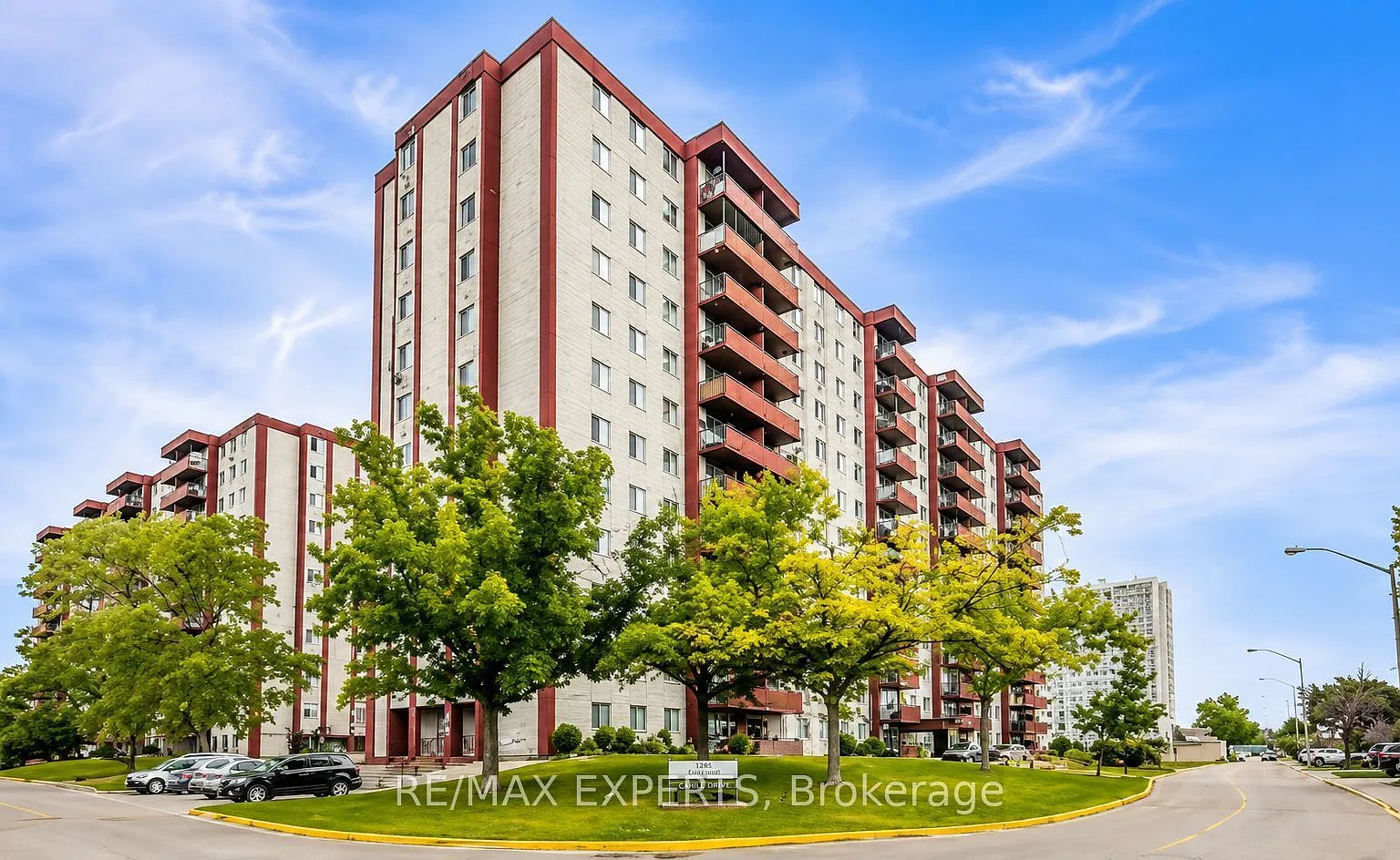 2 bed, $2,575 — Photo 1