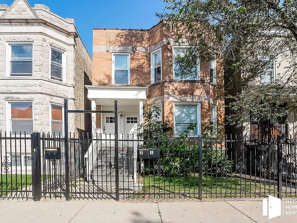 1st image of 2835 N Albany Ave #2