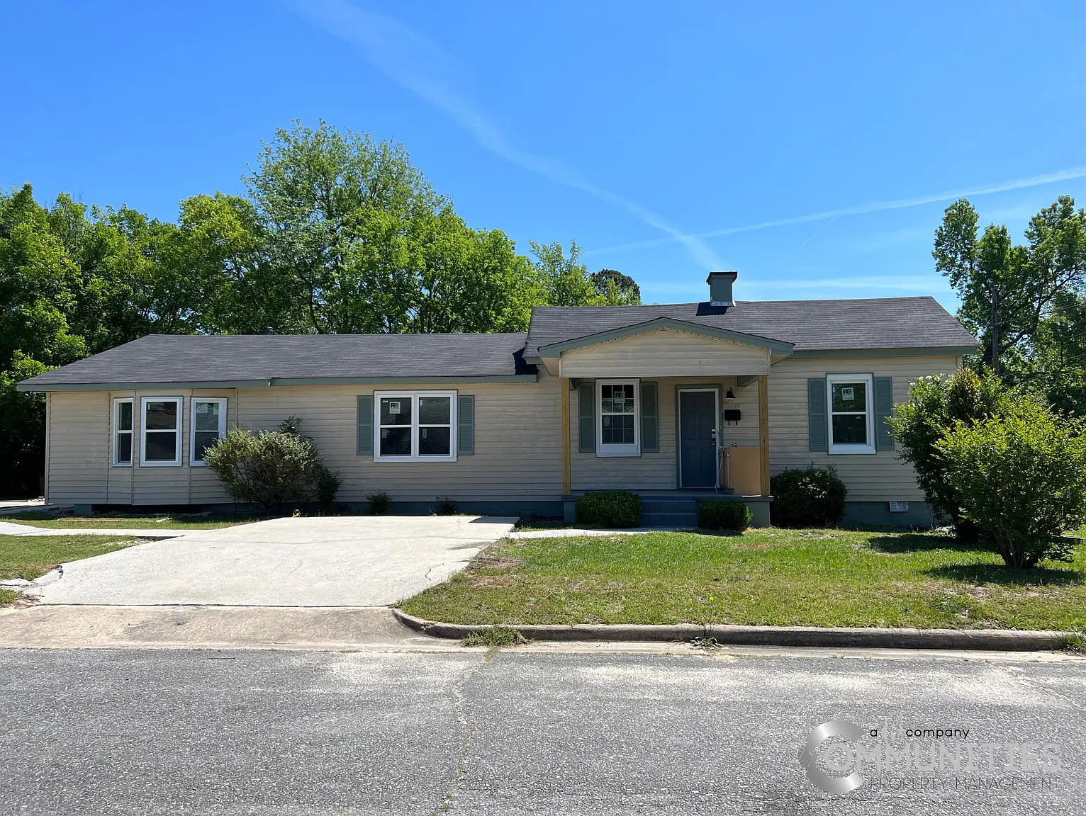 1209 Schaeffer Pl photo 1