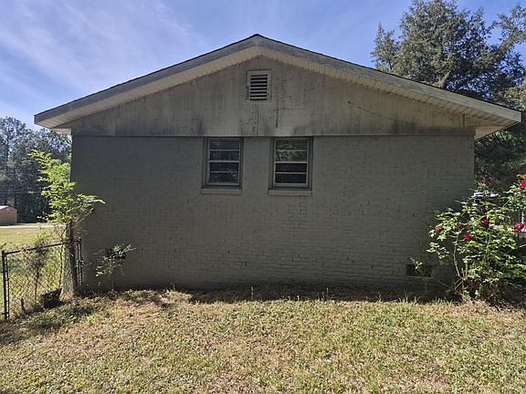3rd image of 5308 Woodland Road