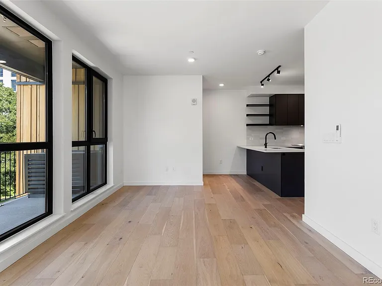 1601 Park Ave #302 — Photo 15