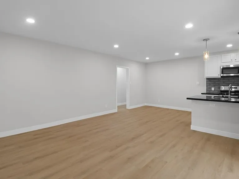 3848 Vinton Ave #3 — Photo 2