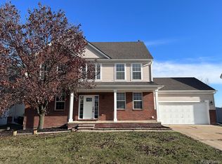 58396 River Oaks Dr, New Haven, MI 48048