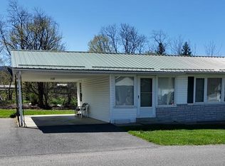 152 Teas Rd, Sugar Grove, VA 24375