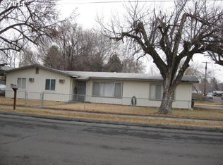 890 W Orchard Ave, Hermiston, OR 97838