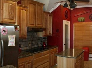 1310 Renshaw Dr, Rhome, TX 76078